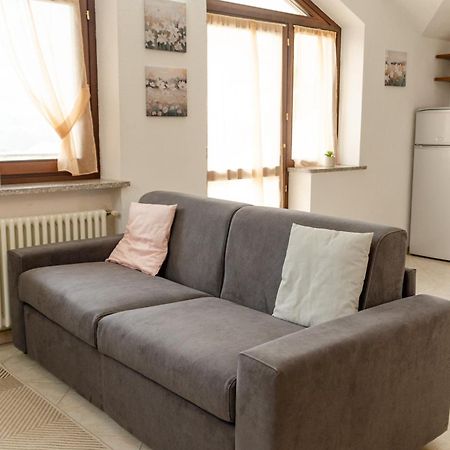 Sarre Skyline Apartment - Relax In Valle D'Aosta Buitenkant foto